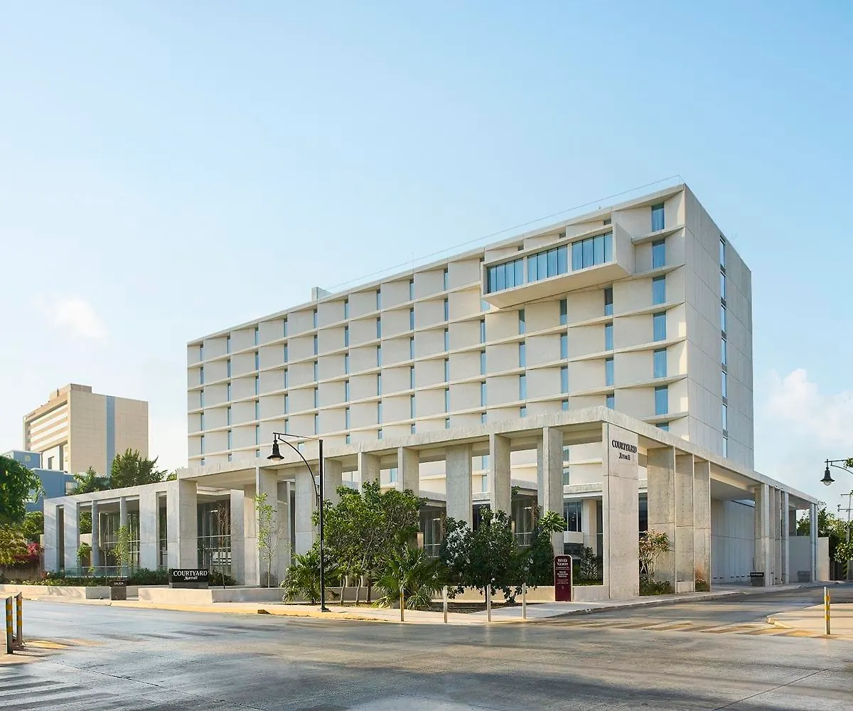 Courtyard By Marriott Merida Downtown